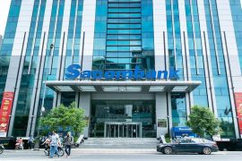 Để tránh nhầm lẫn thương hiệu với SCB, Sacombank ra thông báo đính chính